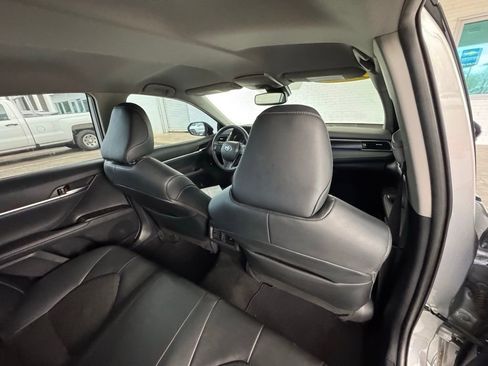 Used 2022 Toyota Camry XSE image 25