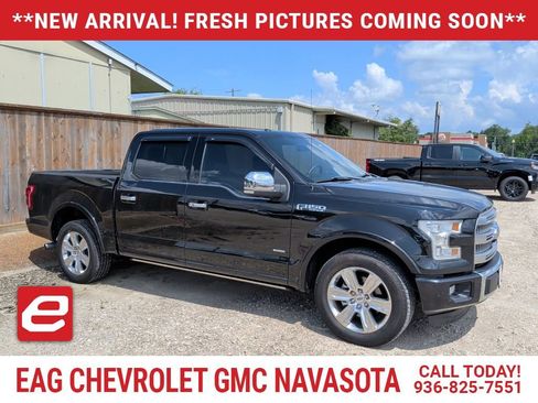 Used 2015 Ford F150 Platinum w/ Equipment Group 701A Luxury RWD image 1