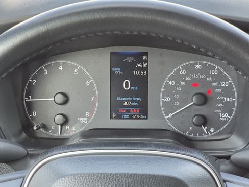 Used 2025 Toyota Corolla SE FWD image 16