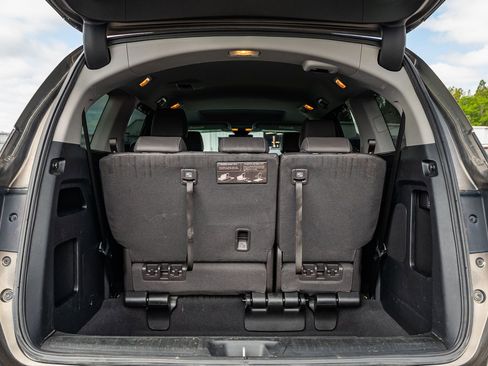 Used 2021 Honda Odyssey EX-L image 18