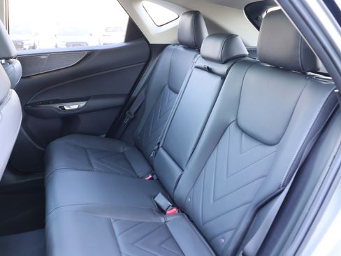 Certified 2025 Lexus NX 450h+ AWD w/ Luxury Package image 40