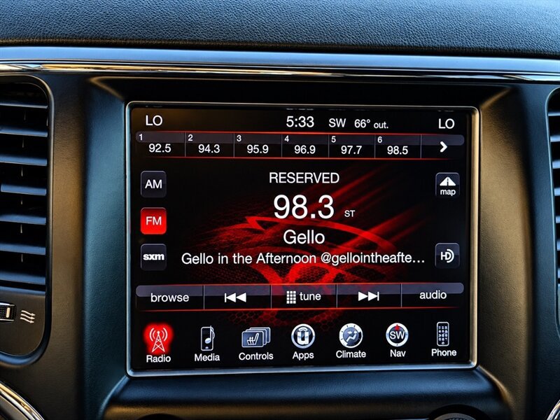 Used 2017 Jeep Grand Cherokee SRT AWD/4WD image 33