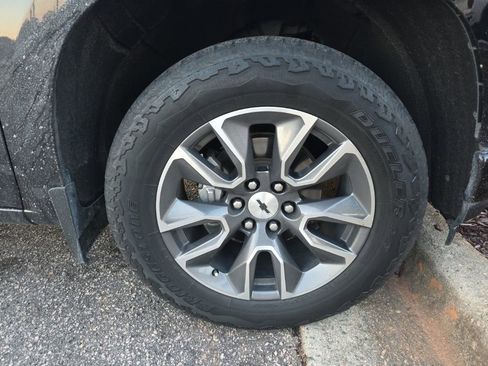 Used 2021 Chevrolet Silverado 1500 RST w/ Bed Protection Package image 10