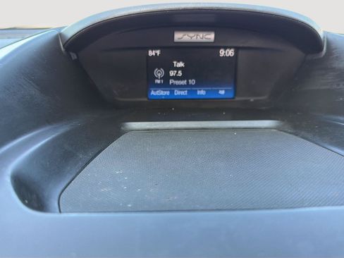 Used 2017 Ford Escape SE FWD image 10