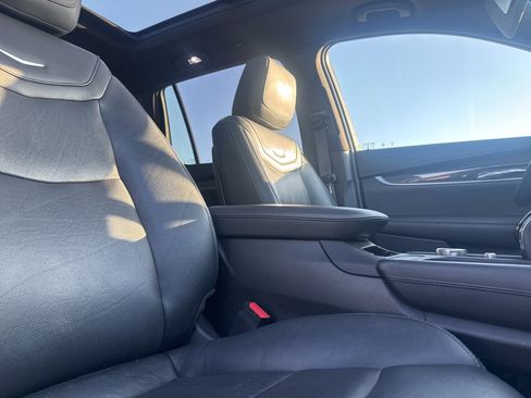 Used 2020 Cadillac XT6 Sport image 12