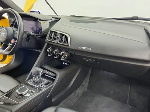Used 2020 Audi R8 V10 performance AWD/4WD image 32