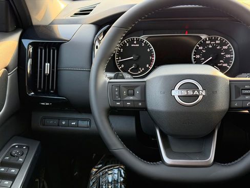 New 2026 Nissan Pathfinder SV image 20