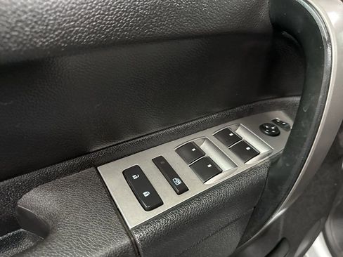 Used 2014 Chevrolet Silverado 2500 LT AWD/4WD image 20