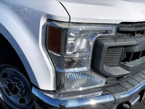 Used 2020 Ford F350 Lariat image 27
