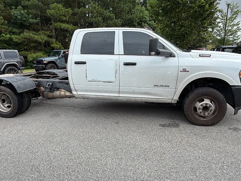 Used 2022 RAM 3500 Tradesman w/ Electrical Accessory Group AWD/4WD image 7