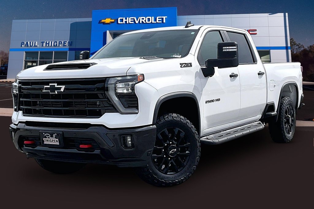 Used 2026 Chevrolet Silverado 2500 LT w/ Trail Boss Package AWD/4WD image 4