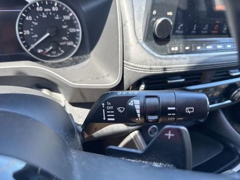 Used 2023 Nissan Rogue SL w/ SL Premium Package AWD/4WD image 28