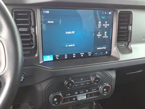 Used 2025 Ford Bronco Big Bend image 22