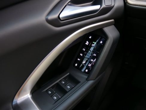 New 2025 Audi Q5 Premium Plus image 30