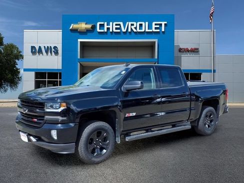 Used 2018 Chevrolet Silverado 1500 LTZ Z71 w/ LTZ Plus Package AWD/4WD image 7