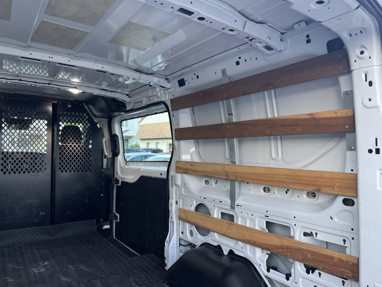 Used 2023 Ford Transit 250 Low Roof w/ Exterior Upgrade Package RWD image 11