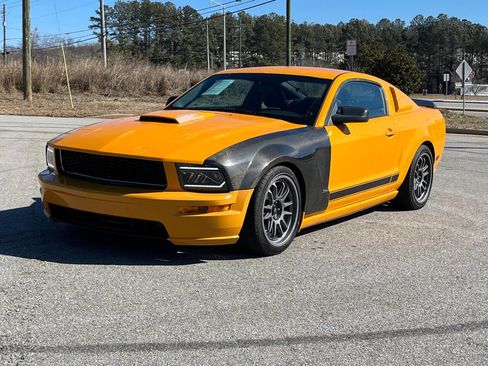 Used 2008 Ford Mustang GT Premium image 2