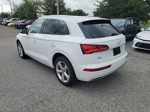 Used 2020 Audi Q5 2.0T Premium w/ Convenience Package AWD/4WD image 4