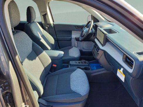 New 2026 Ford Maverick XLT w/ XLT Luxury Package image 28