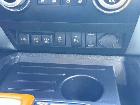 Used 2021 Toyota Tundra 1794 Edition image 30