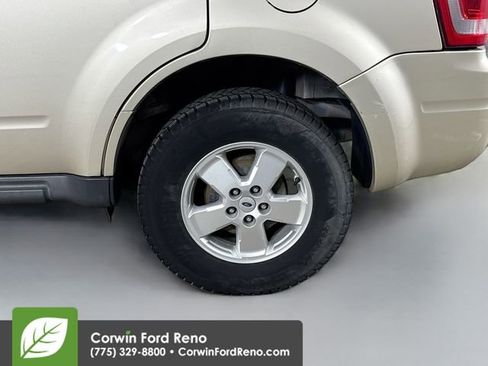 Used 2011 Ford Escape XLT w/ 201A Rapid Spec Order Code image 28