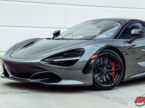 Used 2020 McLaren 720S Performance RWD image 46