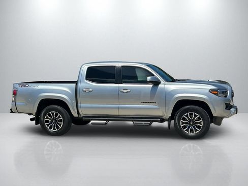 Used 2023 Toyota Tacoma TRD Sport w/ TRD Premium Sport Package RWD image 4