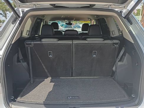 Used 2019 Volkswagen Atlas SE FWD image 41