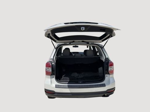 Used 2014 Subaru Forester 2.5i Premium w/ Popular Package #1 AWD/4WD image 17
