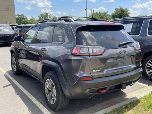 Used 2021 Jeep Cherokee Trailhawk w/ Trailer Tow Group AWD/4WD image 3
