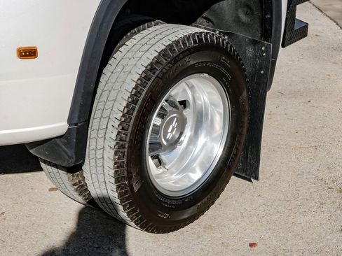 Used 2025 Chevrolet Silverado 3500 High Country w/ High Country Premium Package image 63