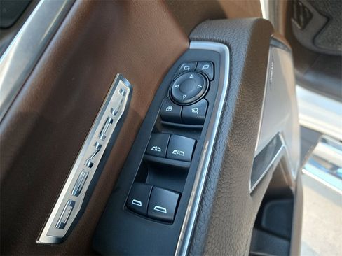 Used 2024 GMC Sierra 1500 Denali w/ Technology Package image 33