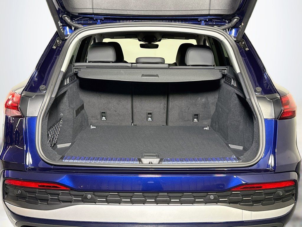 Used 2025 Audi Q5 Premium Plus AWD/4WD image 22