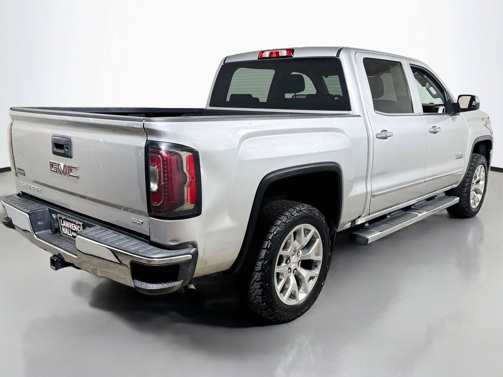 Used 2018 GMC Sierra 1500 SLT w/ Texas SLT Premium Package RWD image 4
