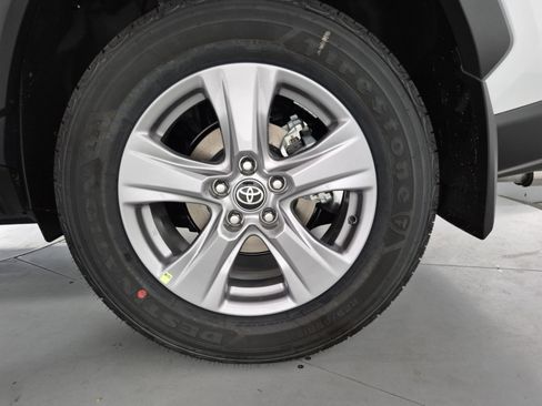 New 2025 Toyota RAV4 XLE image 12