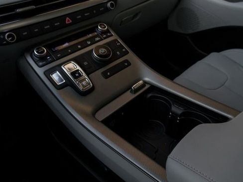 New 2025 Hyundai Palisade SEL FWD image 16