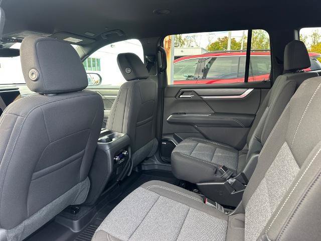 New 2026 GMC Acadia Elevation w/ Black Edition FWD image 9