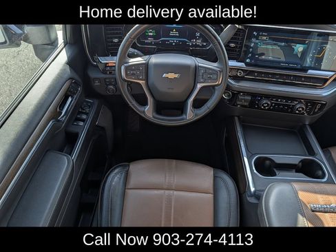 Used 2024 Chevrolet Silverado 2500 High Country w/ Technology Package AWD/4WD image 17