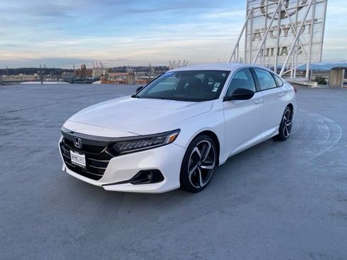 Certified 2022 Honda Accord Sport image 8