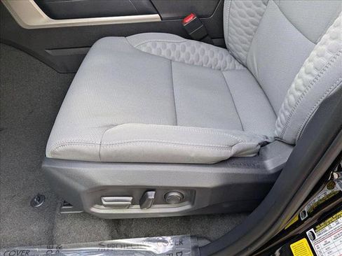 New 2025 Toyota Tundra SR5 image 4