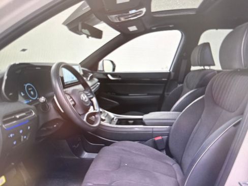 Used 2025 Hyundai Palisade Calligraphy image 8