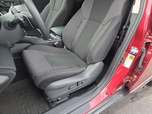 Used 2025 Subaru Outback Premium w/ Popular Package #1A AWD/4WD image 21