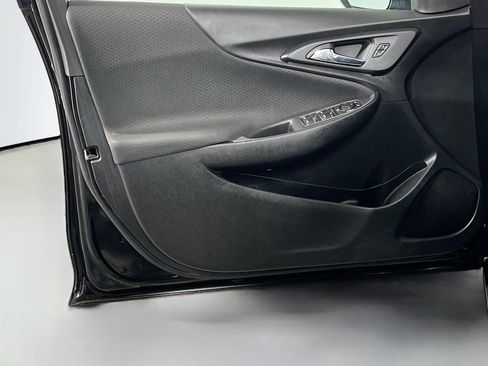 Used 2022 Chevrolet Malibu LS w/ Driver Confidence Package II image 17