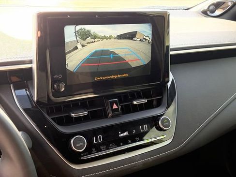 Used 2025 Toyota Corolla XSE image 17