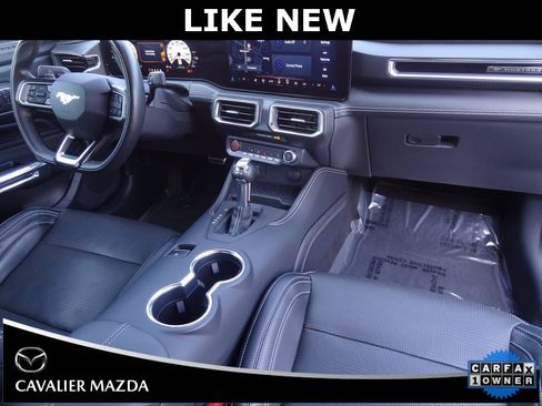 Used 2024 Ford Mustang GT Premium image 18