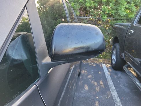 Used 2011 Toyota Sienna LE w/ Towing Pkg image 5