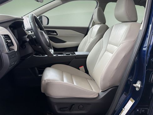 Certified 2024 Nissan Rogue SL w/ SL Premium Package AWD/4WD image 19