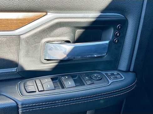 Used 2024 RAM 2500 Laramie image 15