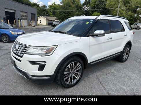 Used 2019 Ford Explorer Platinum AWD/4WD image 3