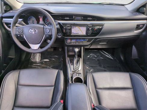 Used 2015 Toyota Corolla S Premium image 18